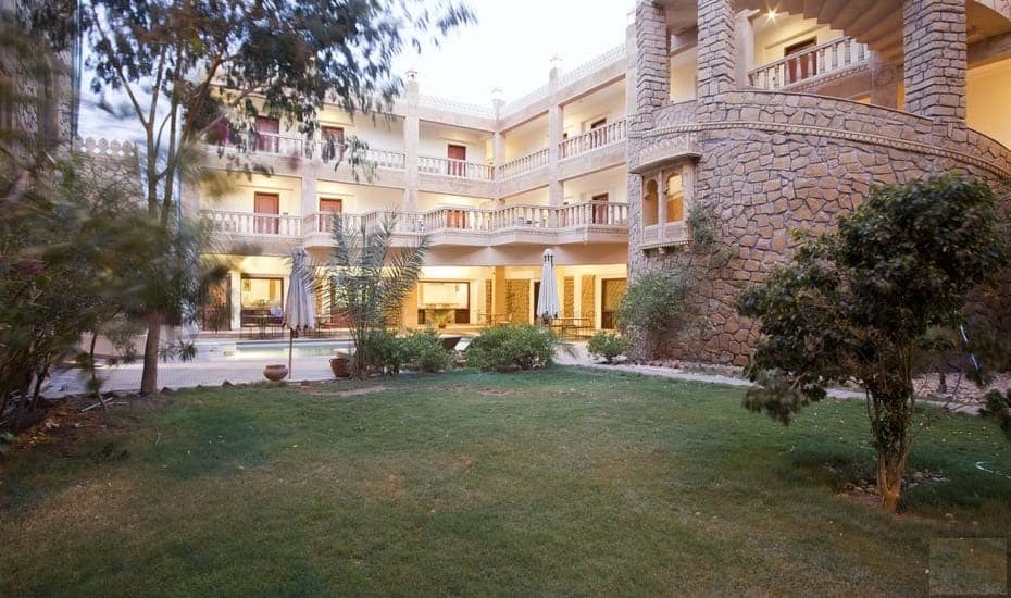 Hotel Deoki Niwas Palace